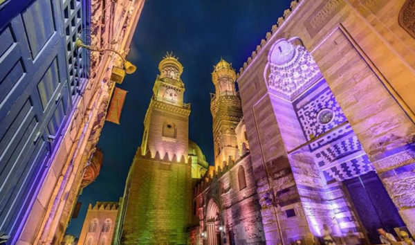 El-Moez-Street-600x354